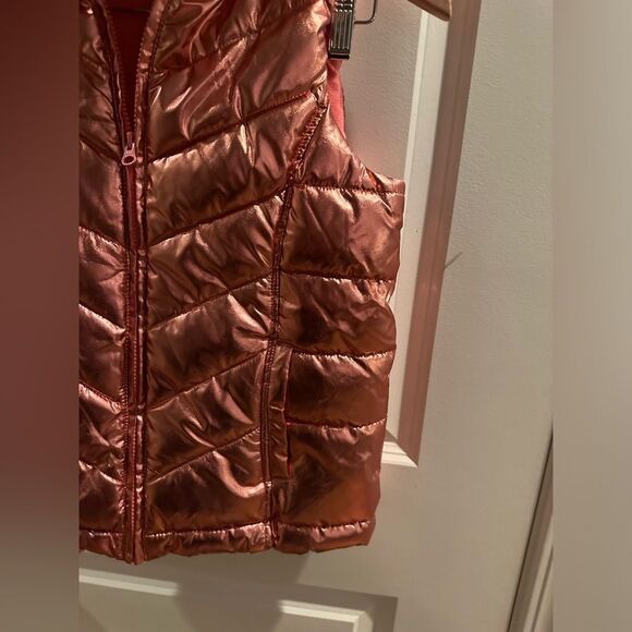 Crazy 8 Rose Gold Hooded Girl Puffer Vest Size XL/14 - Picture 5 of 12